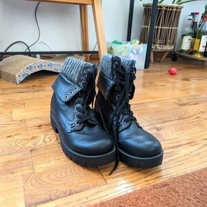 MIA lace up combat boots